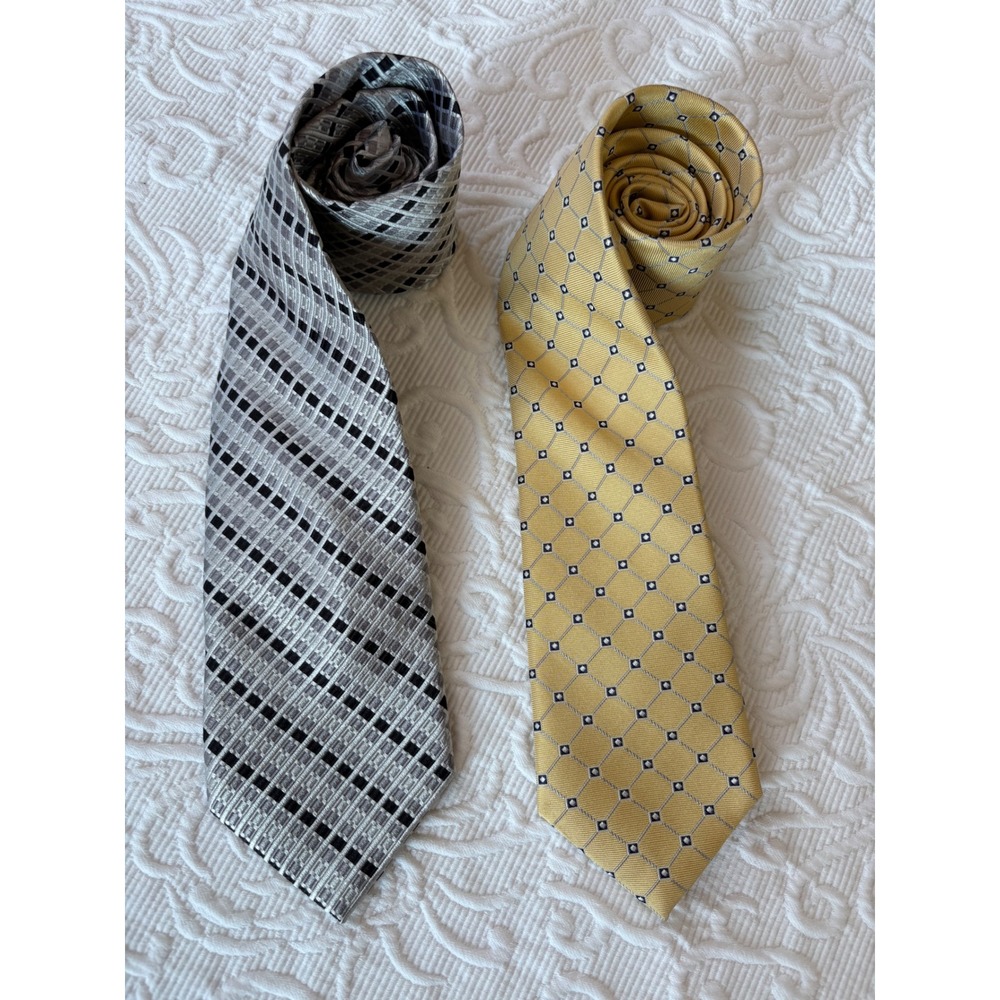 Jos. A. Bank‎ 2 Mens -  Grey/Black and a Gold/Blue medallion Executive ties